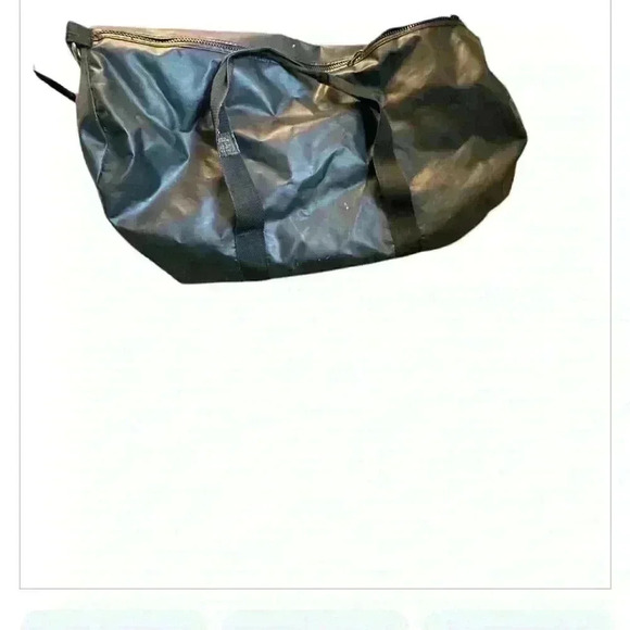 XL DUFFLE BAG - Picture 3 of 12